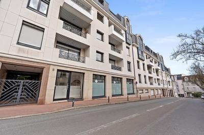 Local commercial - 100 m²