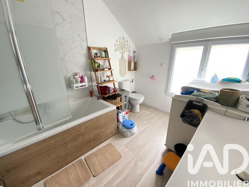 Maison - 80 m² - 5 pièces