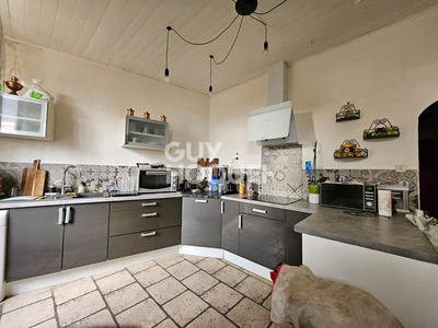 Maison de village - 130 m² - 8 pièces