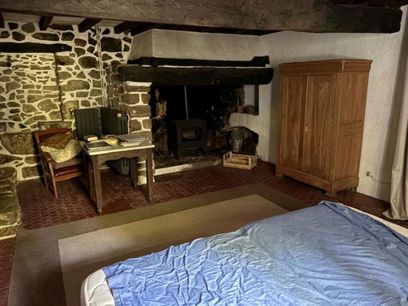 Propriété - 240 m² - 6 pièces