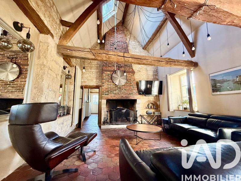 Maison - 300 m² - 7 pièces