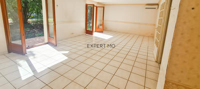 Maison - 90 m² - 3 pièces