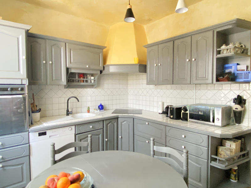 Maison - 207 m² - 8 pièces