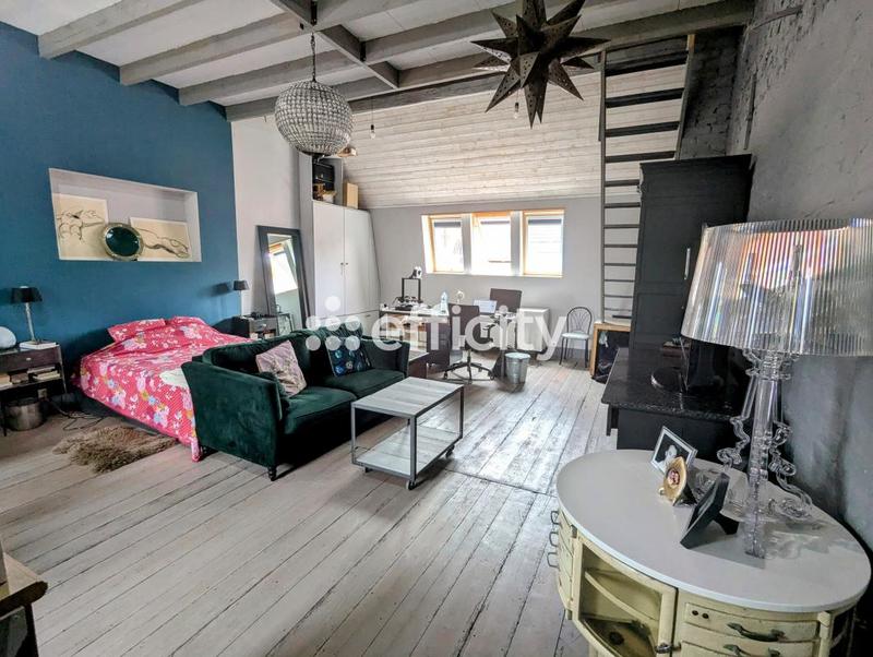 Maison - 165 m² - 10 pièces