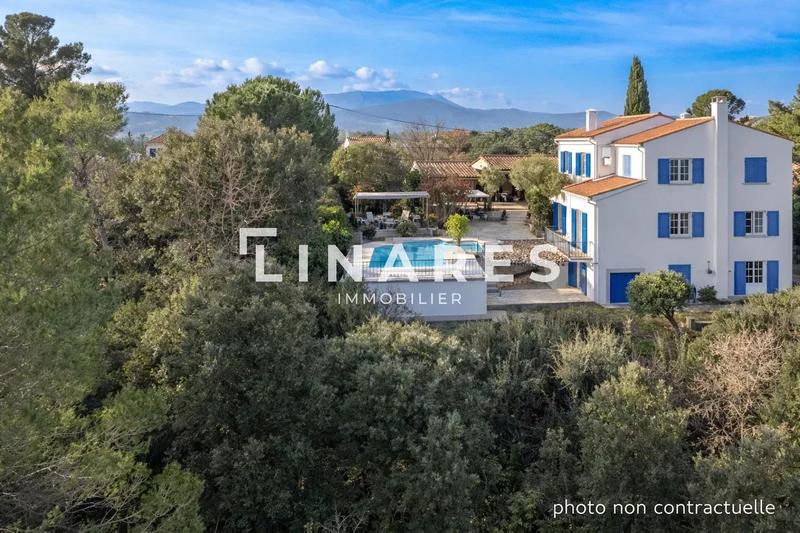 Maison - 369 m² - 7 pièces