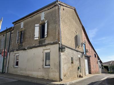 Maison - 97 m² - 3 pièces