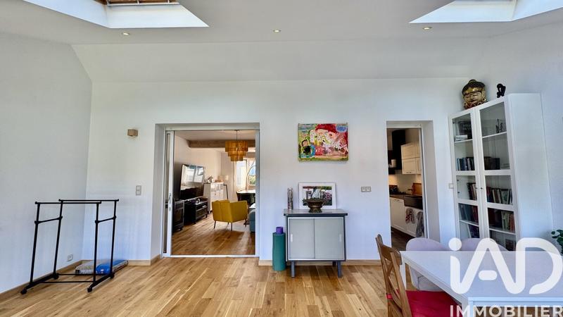 Maison - 118 m² - 8 pièces