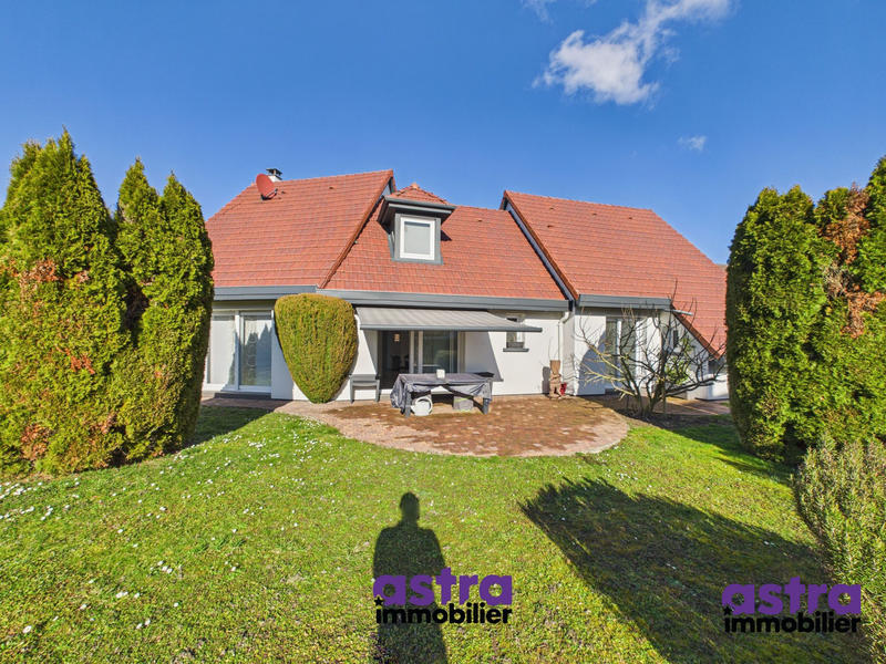 Maison - 137 m² - 5 pièces