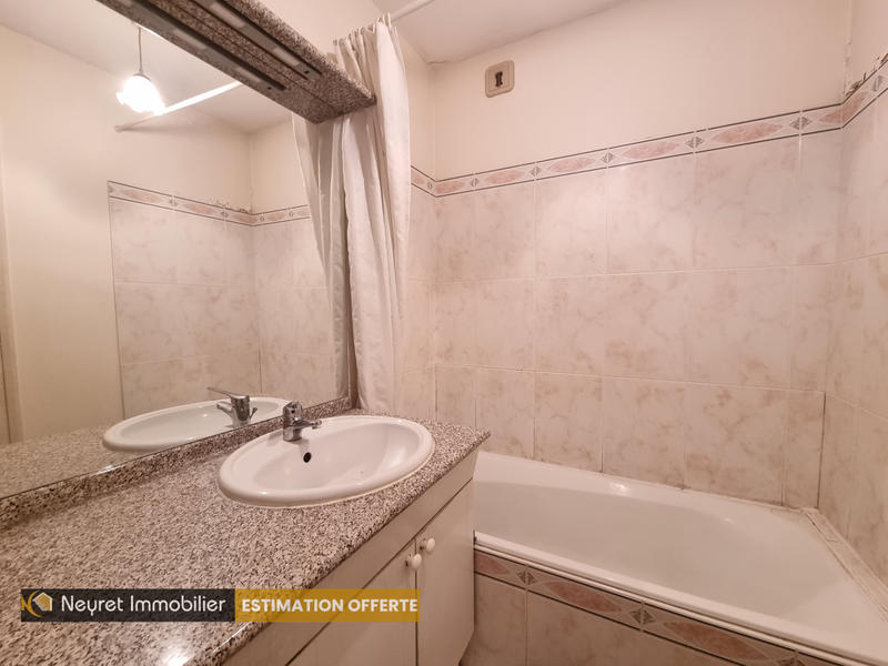 Appartement - 60 m² - 2 pièces