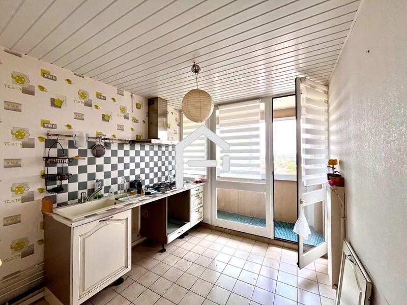 Appartement - 101 m² - 4 pièces