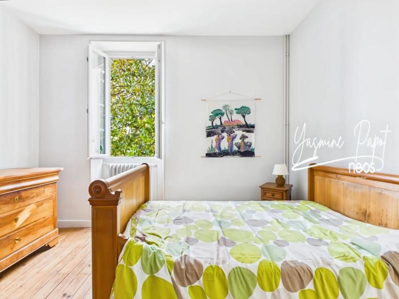 Maison de maîtres - 280 m² - 9 pièces