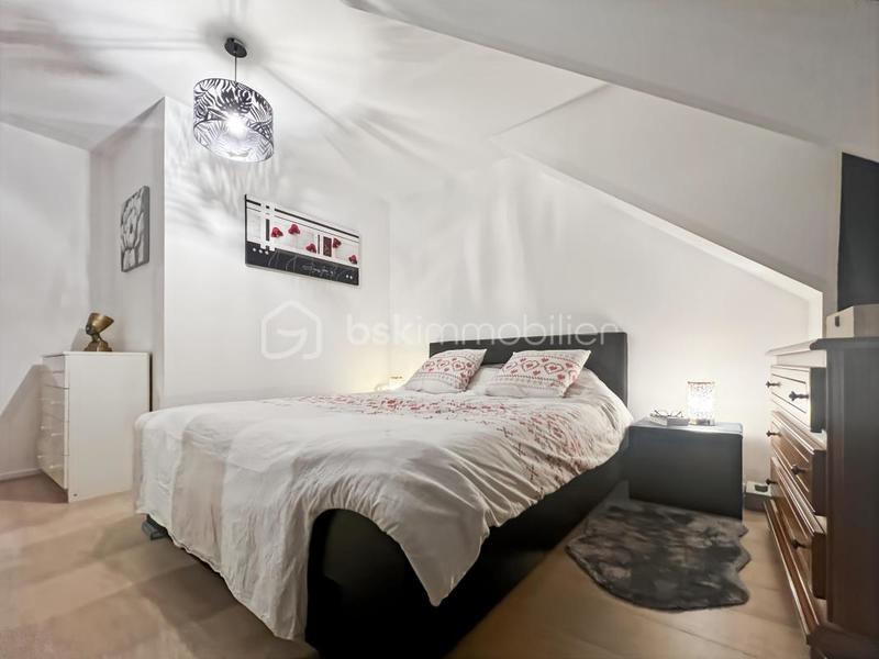 Pavillon - 80 m² - 4 pièces