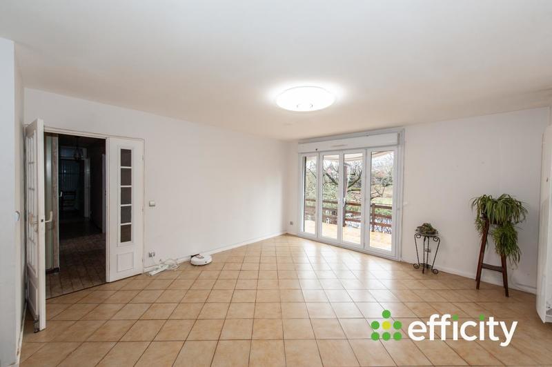 Maison - 174 m² - 8 pièces