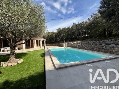 Maison - 94 m² - 3 pièces