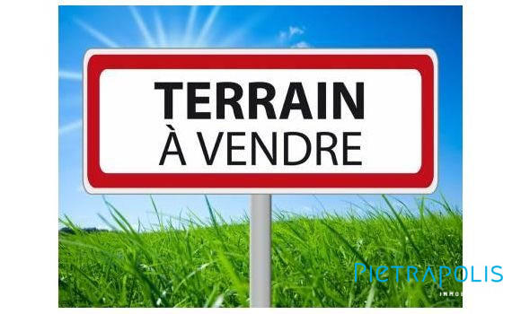 Terrain - 801 m²