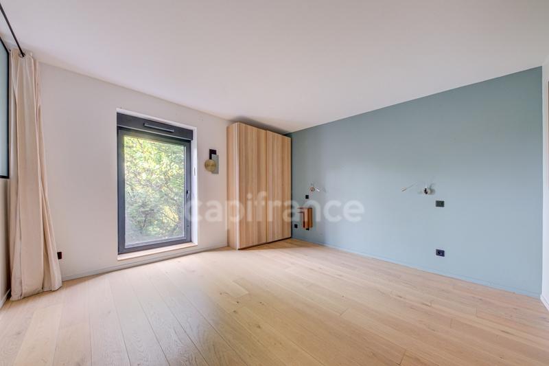 Maison - 143 m² - 5 pièces