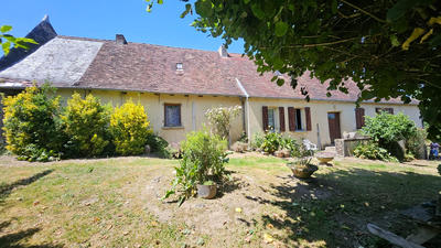 Maison - 90 m² - 5 pièces