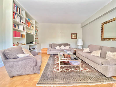 Appartement - 140 m² - 5 pièces