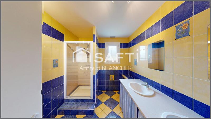 Maison - 83 m² - 5 pièces