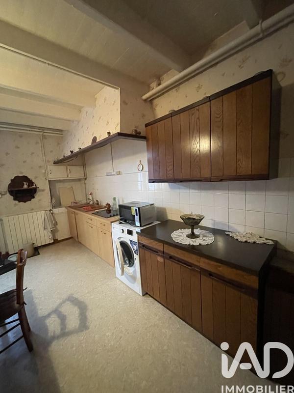 Maison - 209 m² - 7 pièces