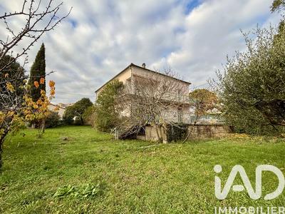 Maison - 190 m² - 6 pièces