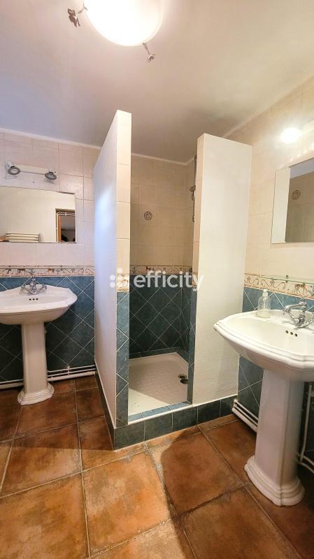 Maison - 157 m² - 7 pièces