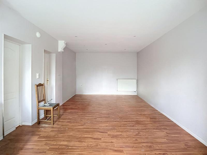 Maison - 293 m² - 11 pièces