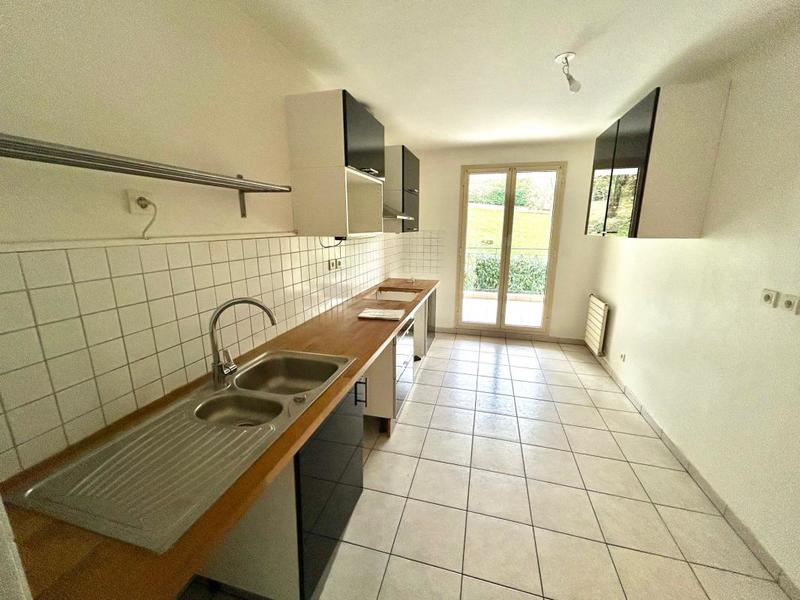 Appartement - 100 m² - 4 pièces