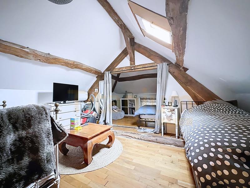 Maison - 141 m² - 6 pièces