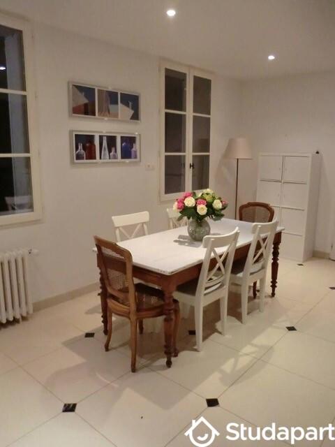 Chambre - 28 m² - 1 pièce