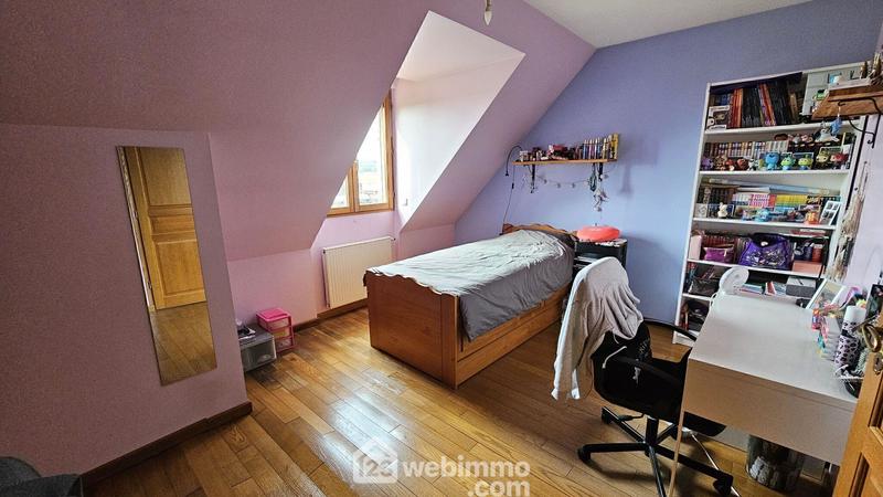 Maison - 138 m² - 5 pièces