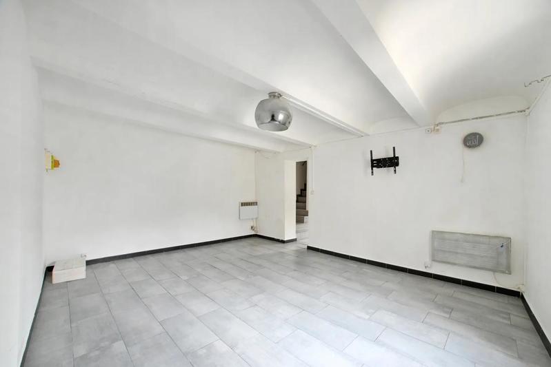 Maison - 160 m² - 9 pièces