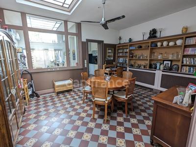Maison de ville - 146 m² - 6 pièces