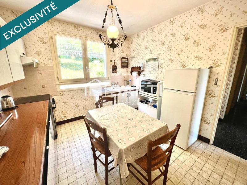 Maison - 98 m² - 5 pièces