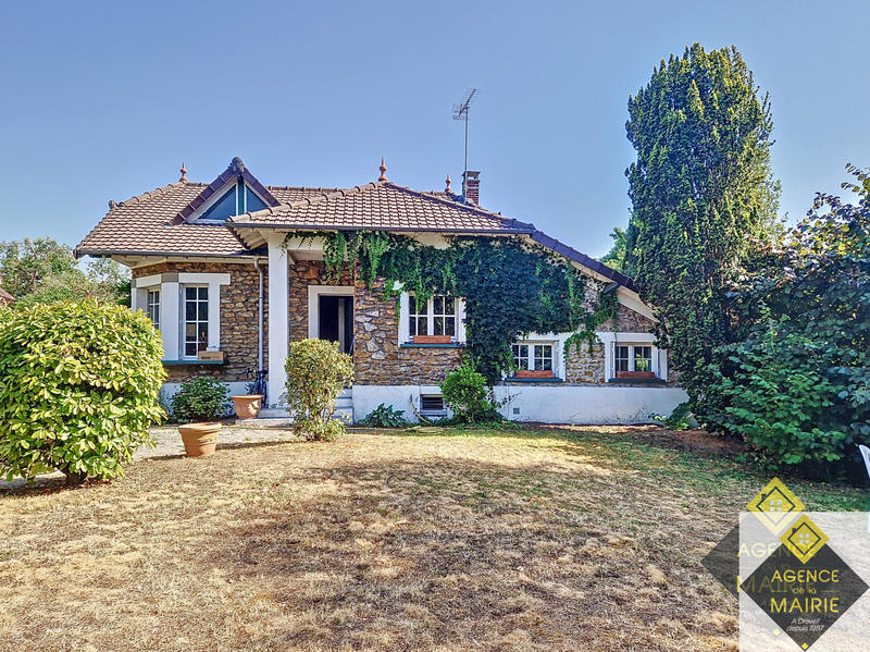 Maison - 142 m² - 6 pièces