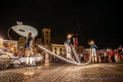 Parade lumineuse et féérique