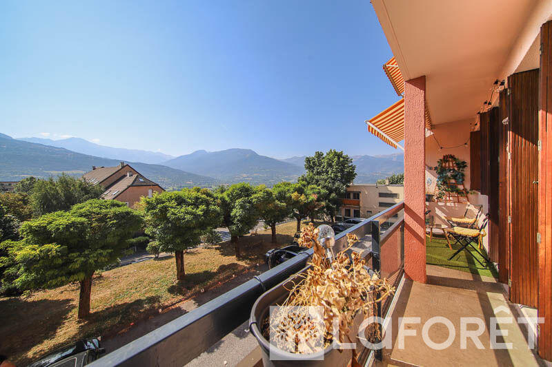 Appartement - 73 m² - 4 pièces