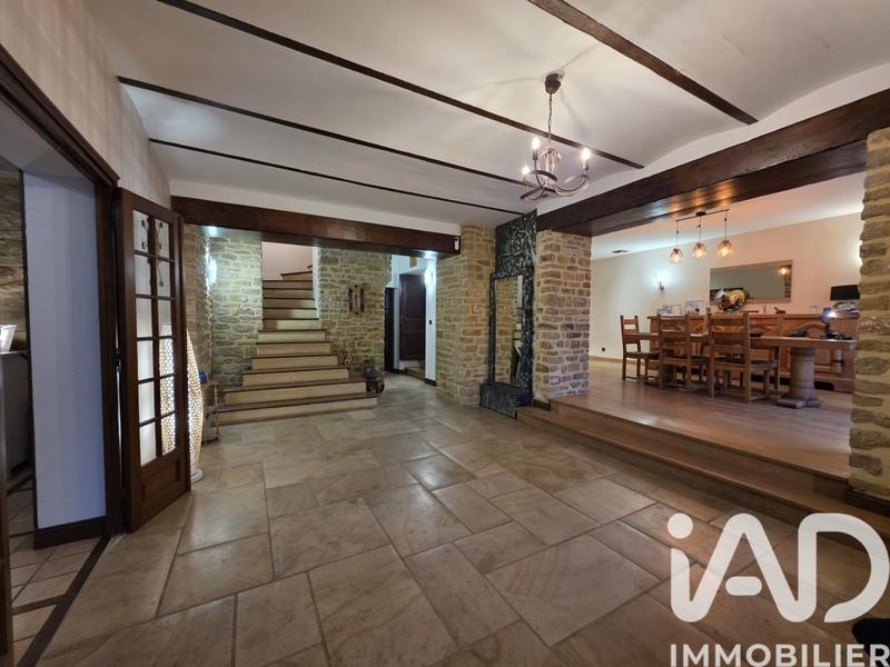 Maison de ville - 267 m² - 6 pièces