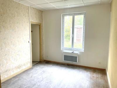 Maison - 80 m² - 5 pièces