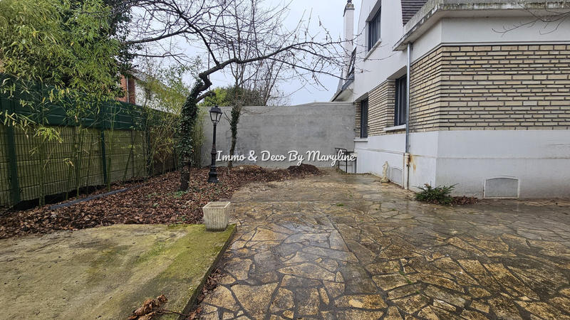 Local d'activités - 200 m² - 6 pièces