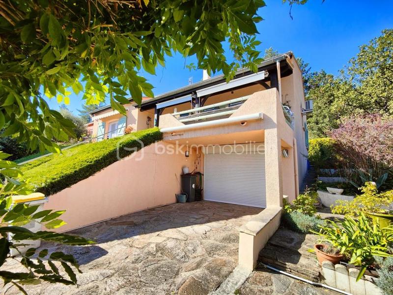 Villa - 106 m² - 5 pièces