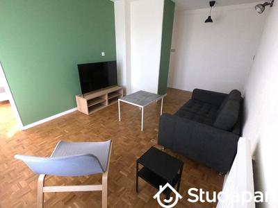 Chambre - 9 m² - 1 pièce