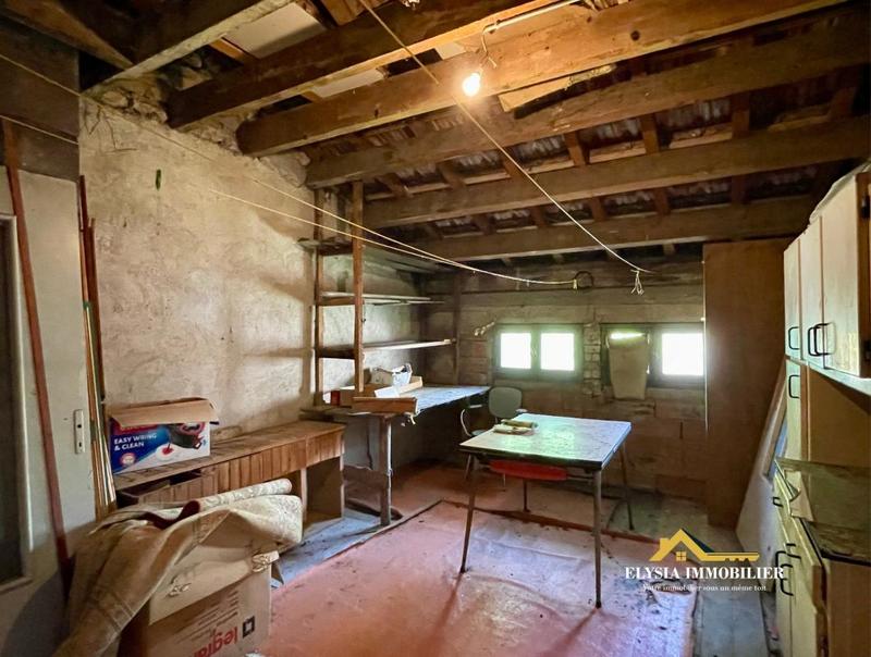 Maison - 95 m² - 6 pièces