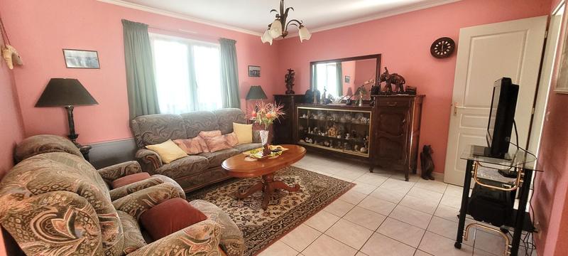 Maison - 130 m² - 4 pièces