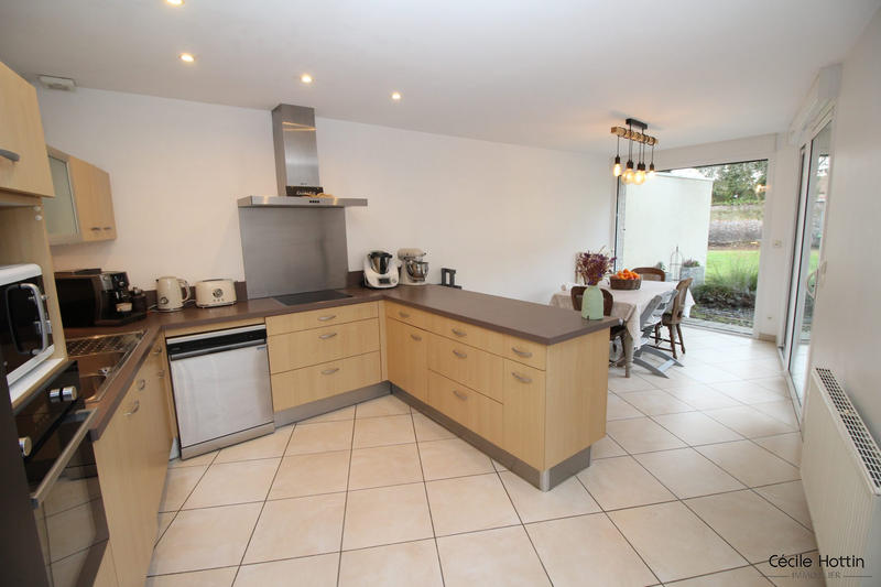 Maison - 160 m² - 7 pièces