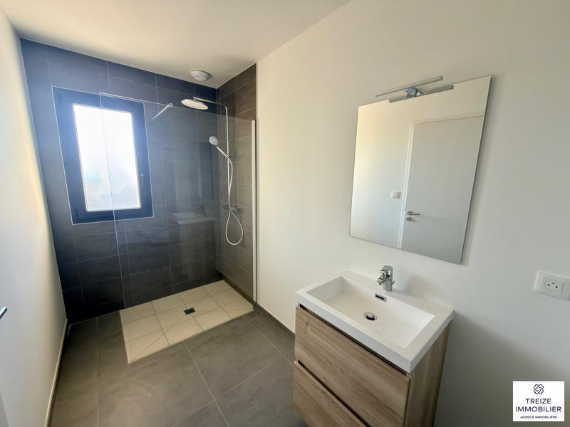 Maison contemporaine - 115 m² - 5 pièces