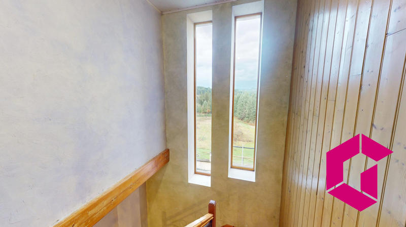 Maison - 107 m² - 4 pièces