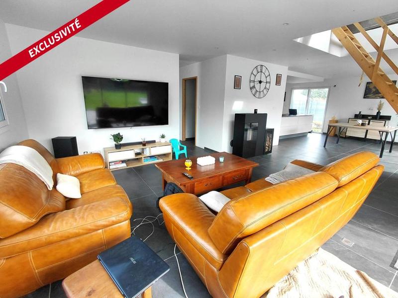 Maison - 158 m² - 6 pièces