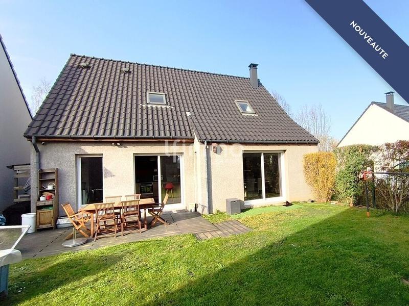 Maison - 106 m² - 6 pièces