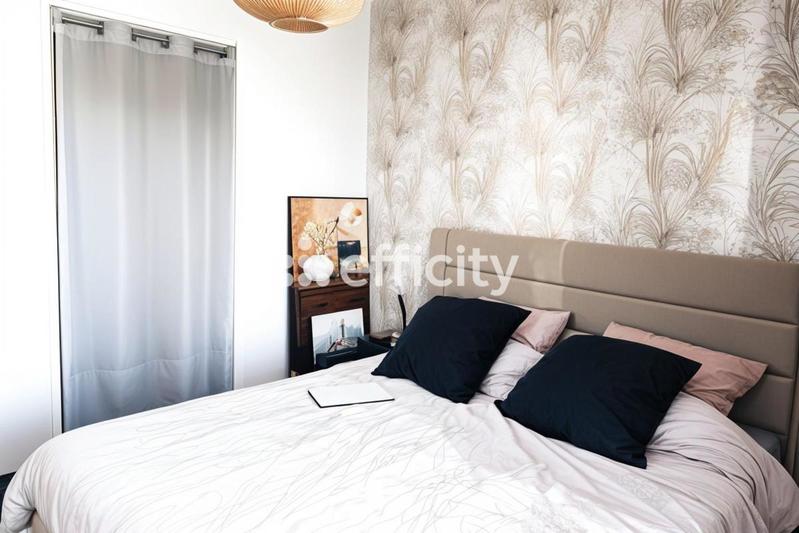 Appartement - 75 m² - 4 pièces